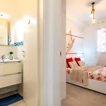 Sardinia Re - Smeralda 18 *