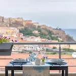 Sardinia Re - Smeralda 18 *